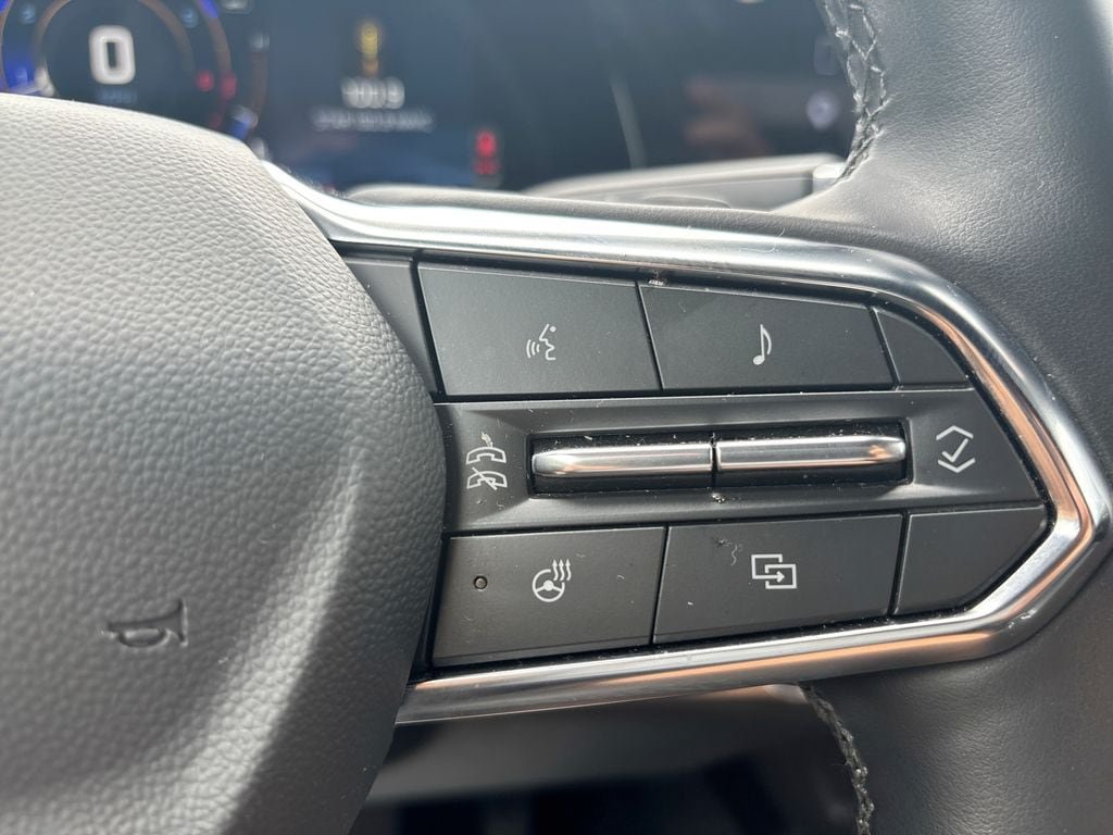 Used 2026 Chevrolet Equinox LT AWD/4WD image 21