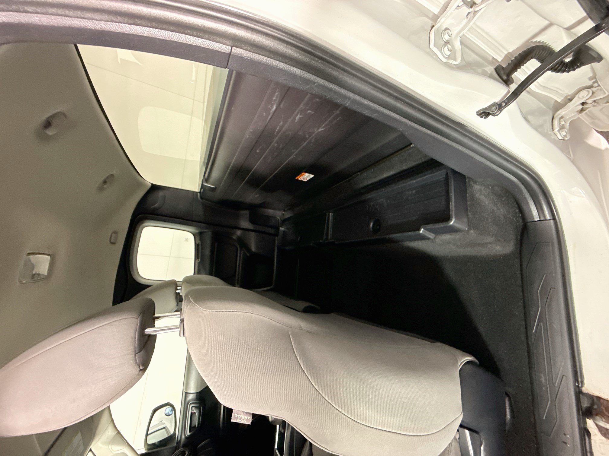 Used 2019 Toyota Tacoma SR RWD image 24