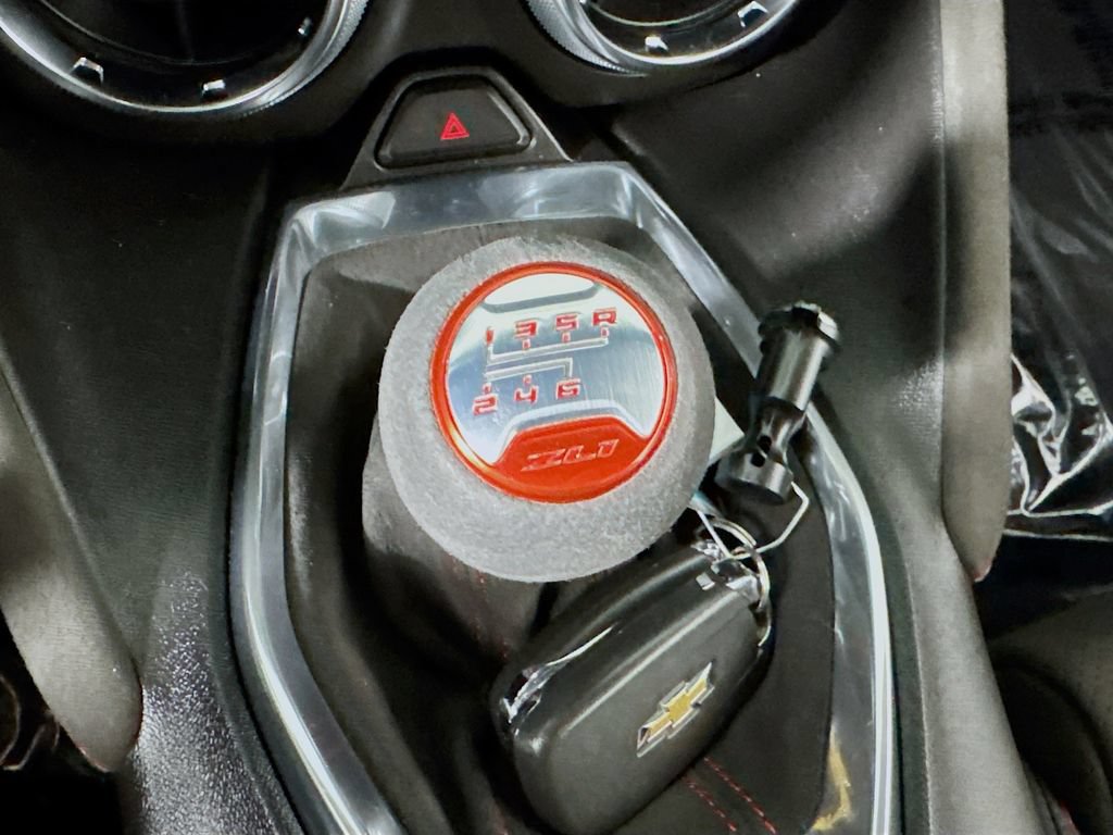 Used 2018 Chevrolet Camaro ZL1 RWD image 26