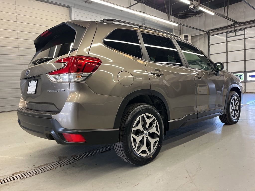 Used 2019 Subaru Forester Premium w/ Popular Package #1 image 9