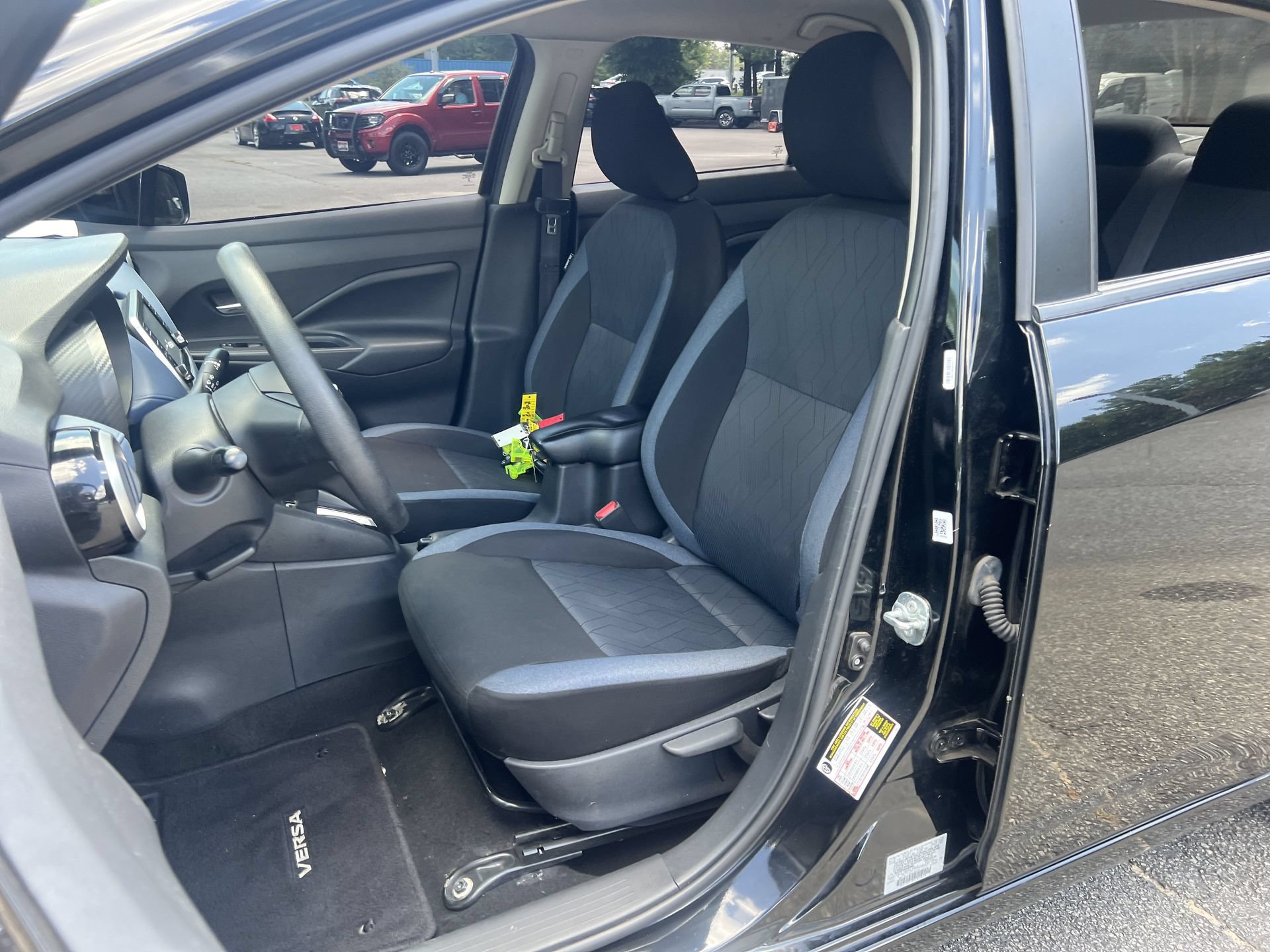 Certified 2023 Nissan Versa SV FWD image 15