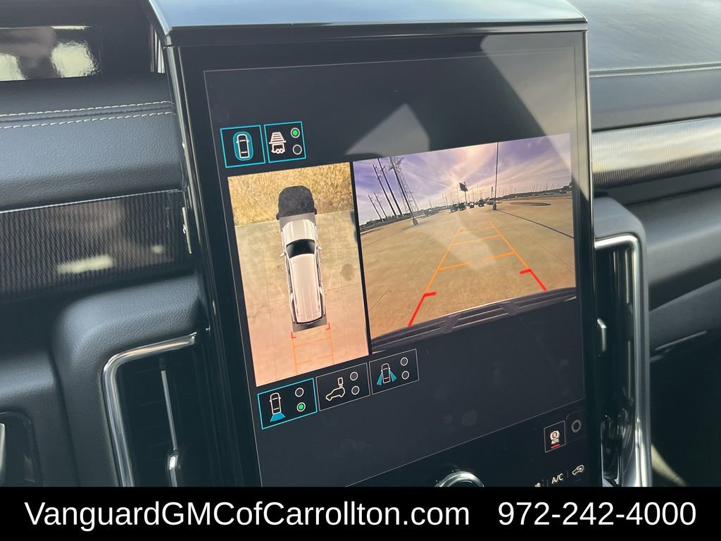 New 2026 GMC Yukon XL Elevation AWD/4WD image 16