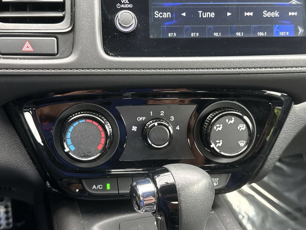 Used 2022 Honda HR-V Sport image 16