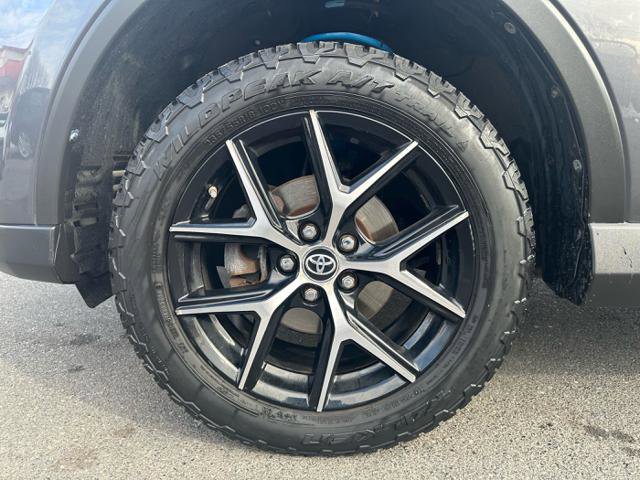 Used 2017 Toyota RAV4 SE AWD/4WD image 24
