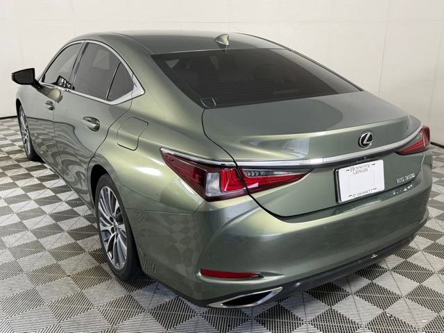 Used 2019 Lexus ES 350 w/ Premium Package FWD image 4