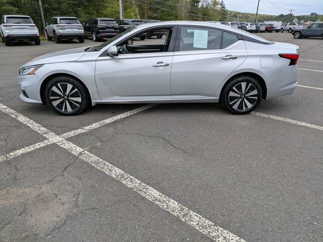 Used 2019 Nissan Altima 2.5 SV AWD/4WD image 9
