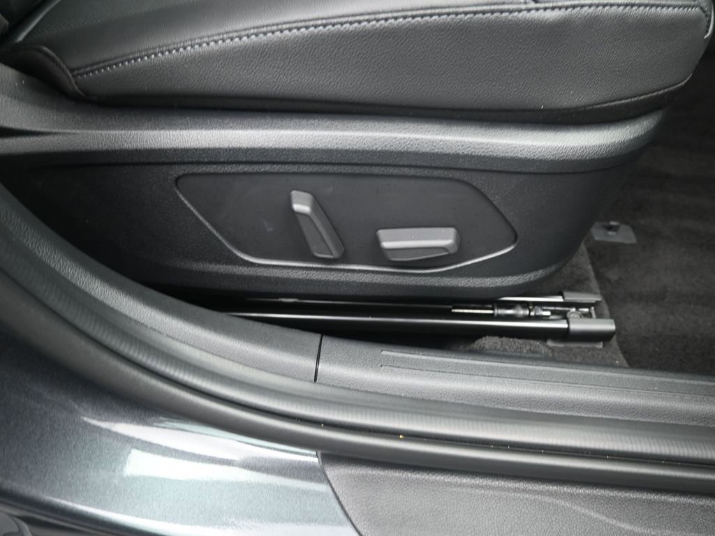 Used 2022 Hyundai Sonata Limited image 21