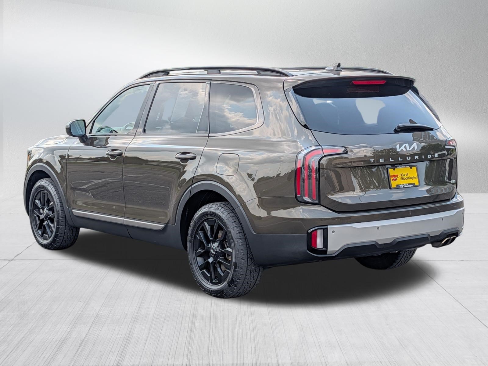 Certified 2023 Kia Telluride SX X-Pro AWD/4WD image 5