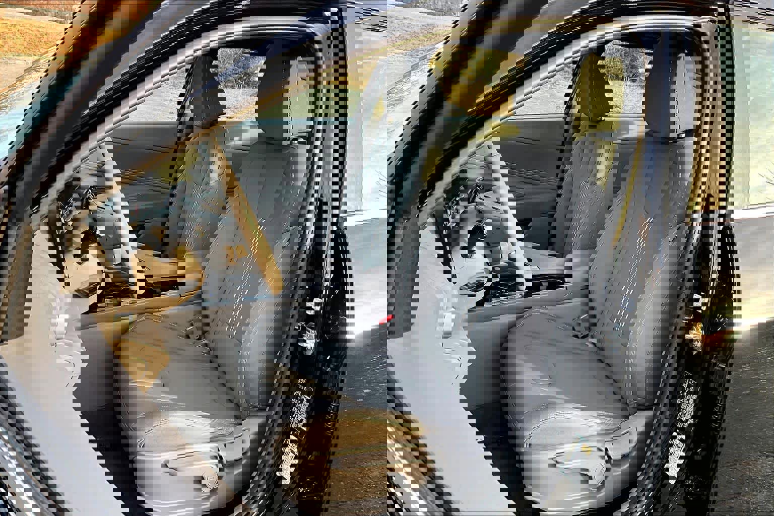 Used 2024 Hyundai Elantra SEL w/ Convenience Package image 7