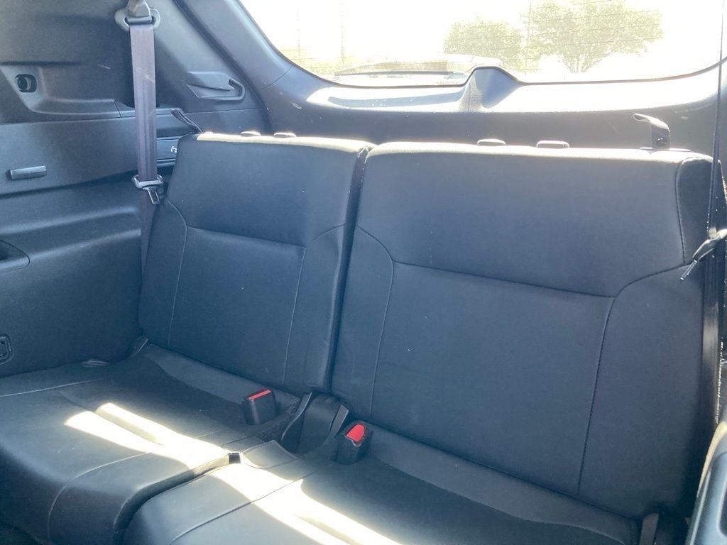 Used 2025 Mitsubishi Outlander SE FWD image 12