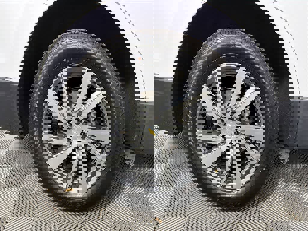 Certified 2022 Chevrolet Equinox Premier image 30