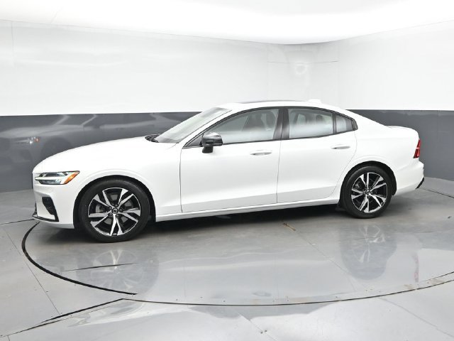 Used 2023 Volvo S60 B5 Core w/ Climate Package AWD/4WD image 6