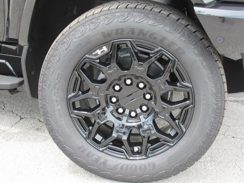 New 2025 GMC Hummer EV 2X image 7