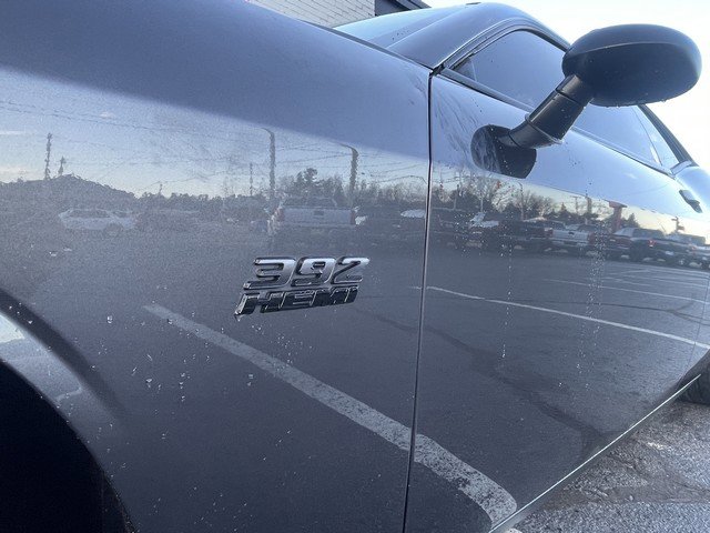 Used 2014 Dodge Challenger SRT8 Core w/ Satin Vapor Edition image 3