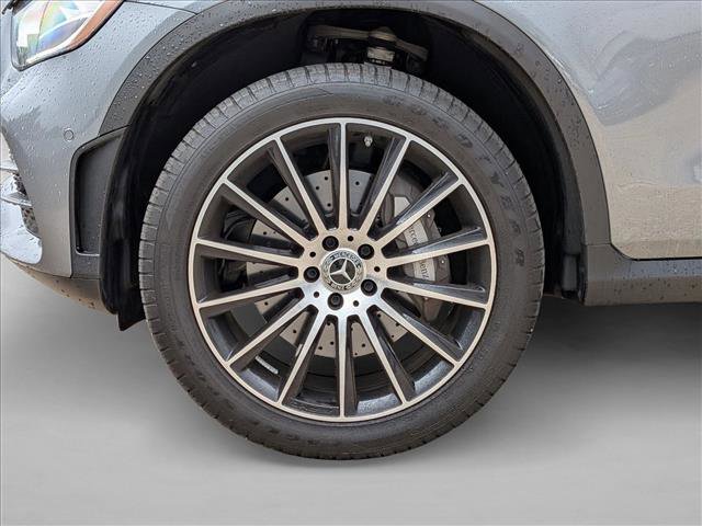 Used 2023 Mercedes-Benz GLC 300 4MATIC Coupe image 21