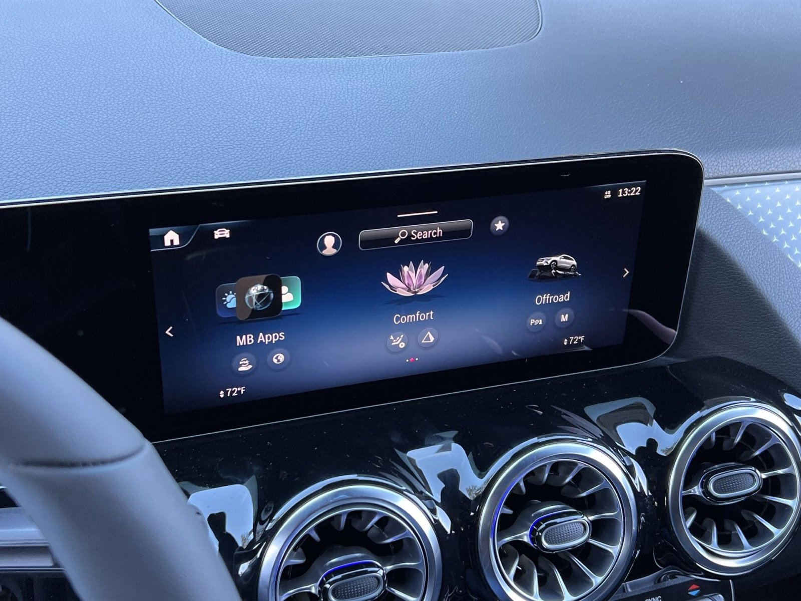 New 2026 Mercedes-Benz GLA 250 4MATIC image 18