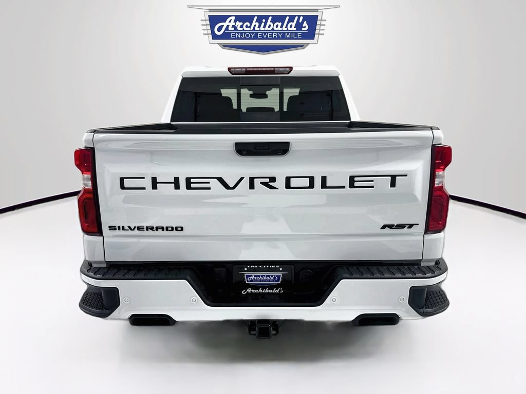Used 2025 Chevrolet Silverado 1500 RST w/ Dark Appearance Package AWD/4WD image 7
