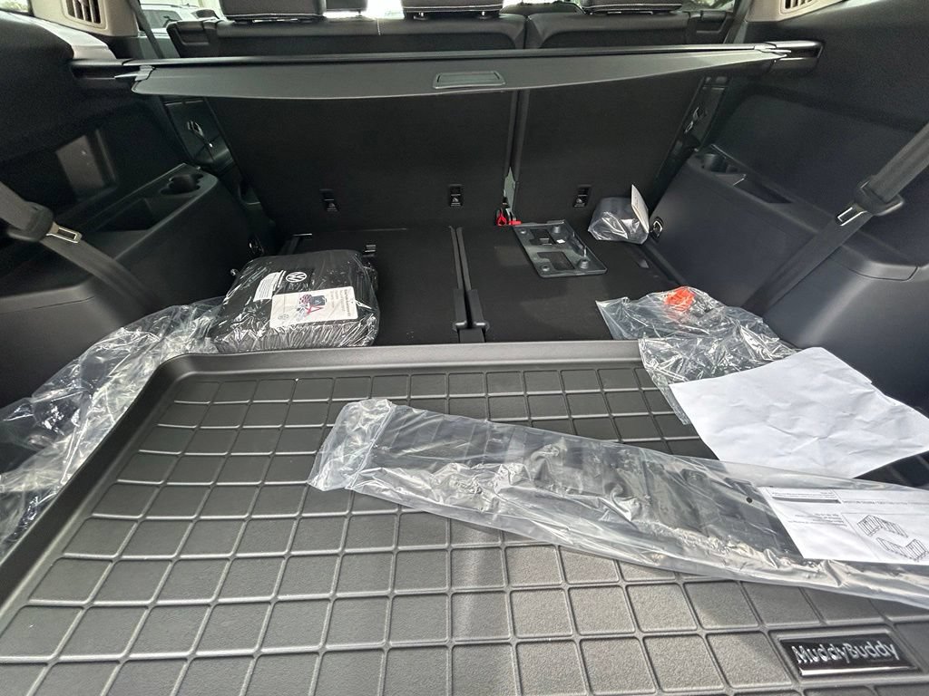 New 2026 Volkswagen Atlas SE FWD image 34