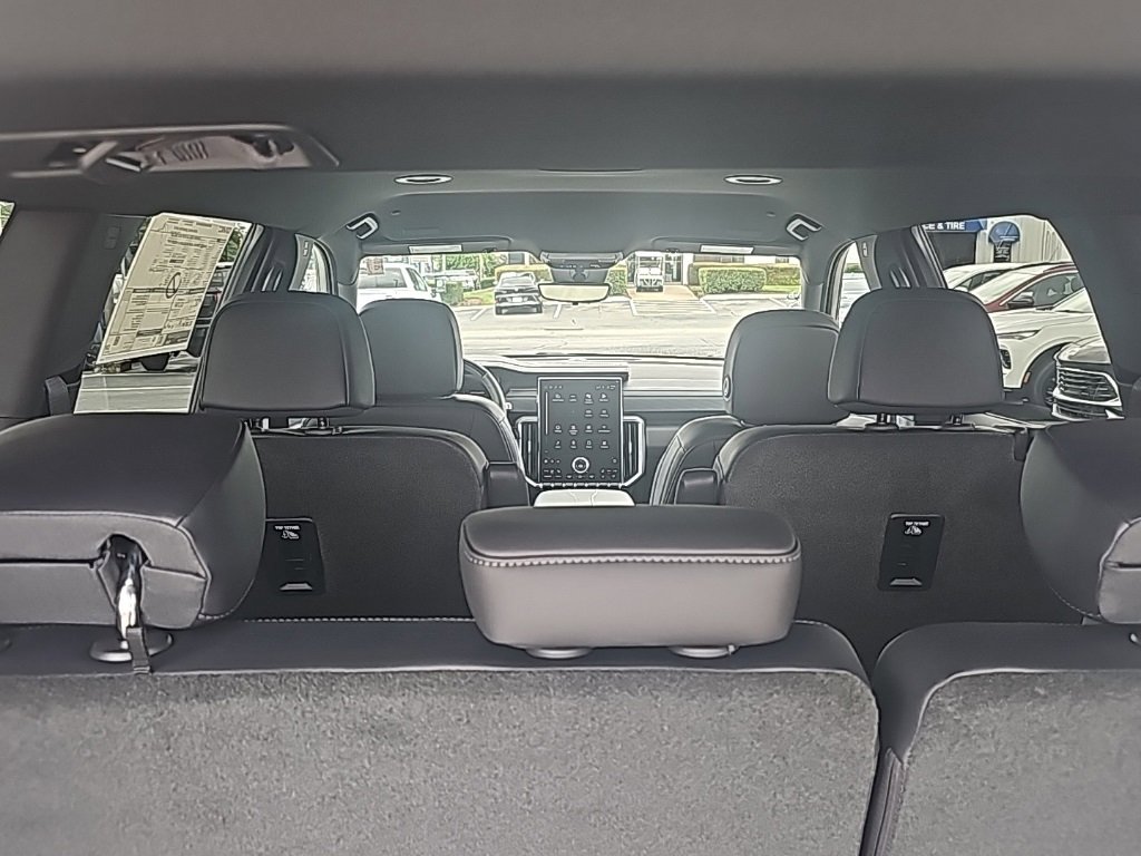 New 2026 GMC Acadia Elevation w/ Super Cruise Package image 8