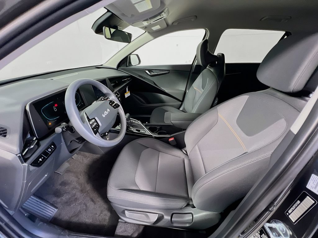 New 2026 Kia Niro LX FWD image 17