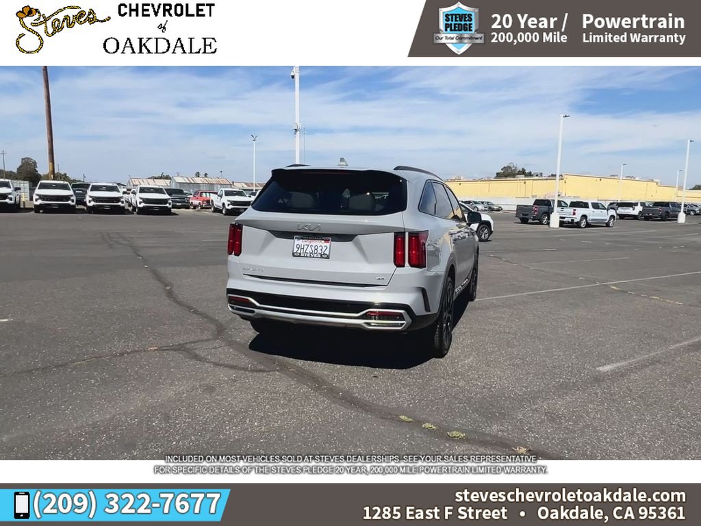Used 2023 Kia Sorento SX AWD/4WD image 11