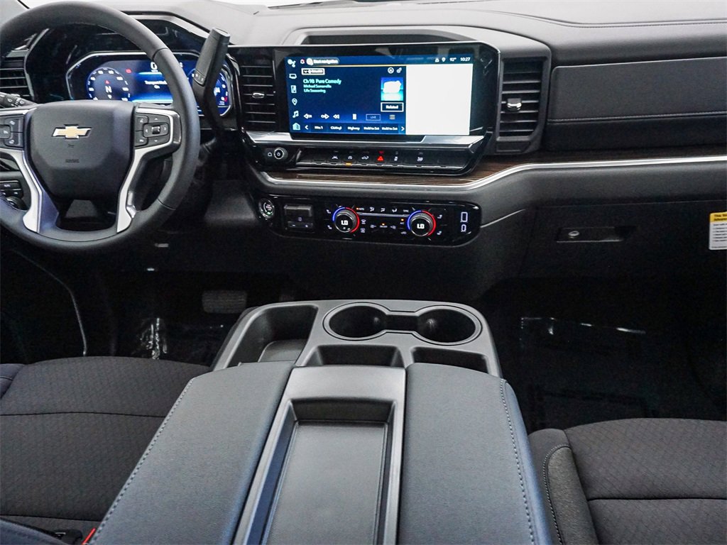 New 2025 Chevrolet Silverado 1500 LT image 16