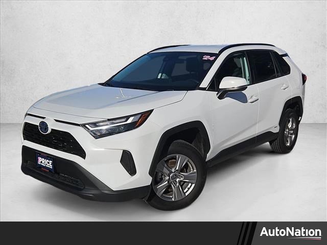 Used 2024 Toyota RAV4 XLE image 1
