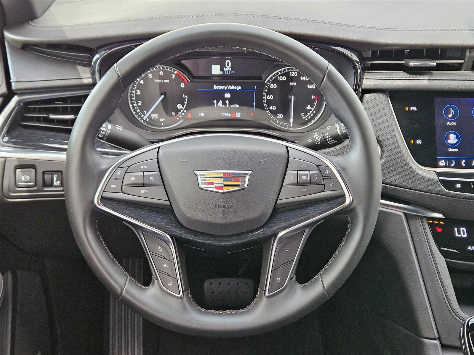 Certified 2025 Cadillac XT5 Premium Luxury AWD/4WD image 13