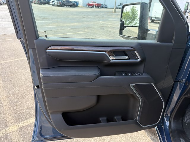 New 2026 Chevrolet Silverado 2500 LT w/ Trail Boss Package AWD/4WD image 10