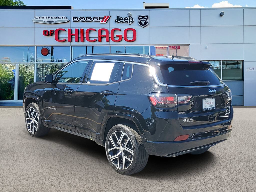 Certified 2024 Jeep Compass Limited w/ Elite Group AWD/4WD image 3
