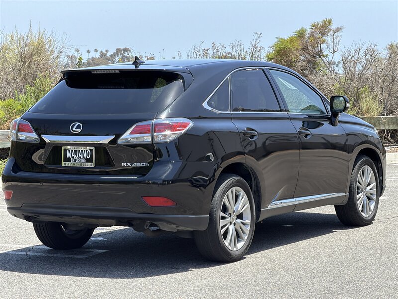Used 2013 Lexus RX 450h FWD w/ Navigation Pkg image 6