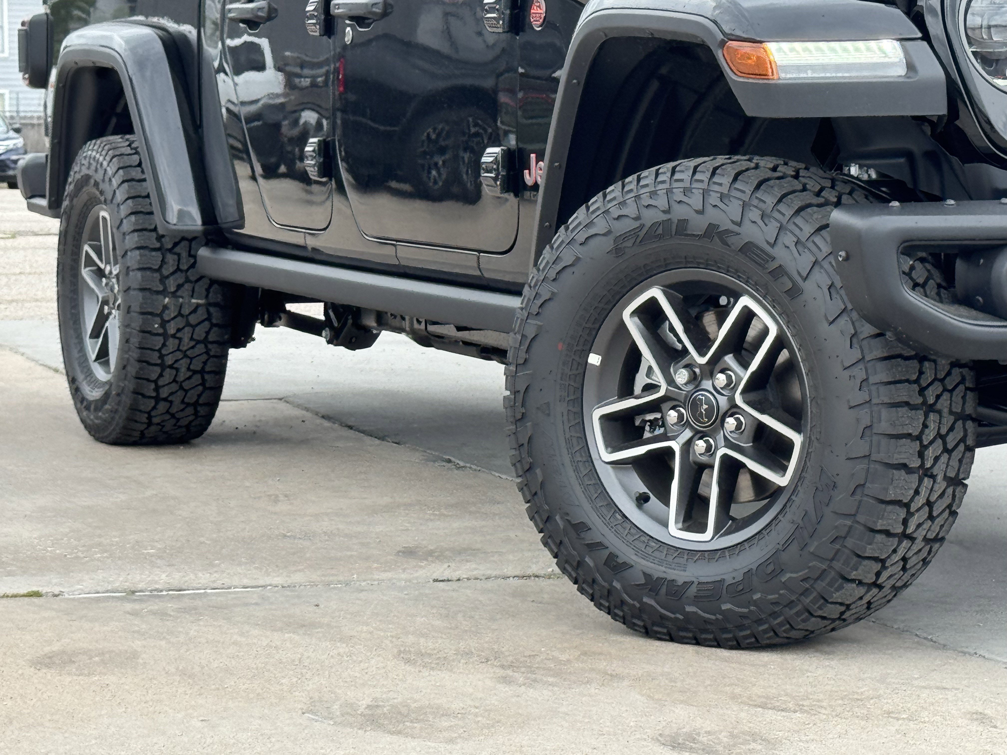 New 2026 Jeep Gladiator Mojave AWD/4WD image 12