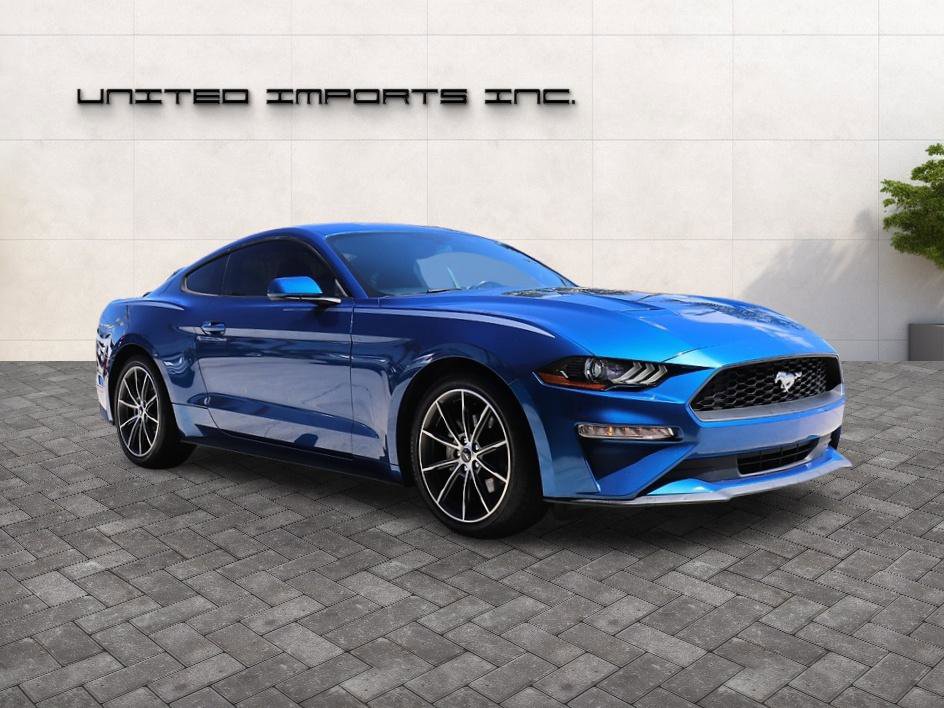 Used 2018 Ford Mustang Coupe w/ Wheel & Stripe Package image 8