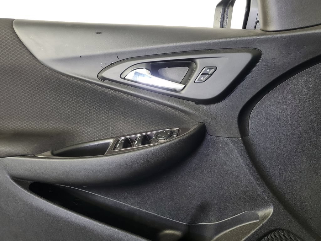 Used 2022 Chevrolet Malibu LT FWD image 28