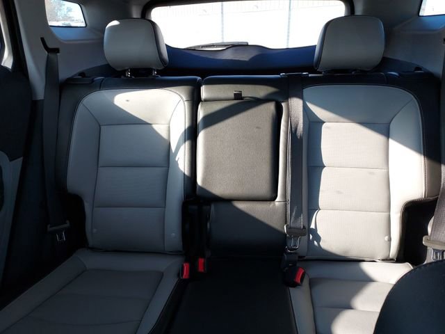 Certified 2023 GMC Terrain SLT image 25