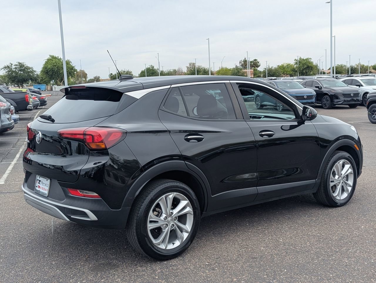 Used 2023 Buick Encore GX Preferred FWD image 6