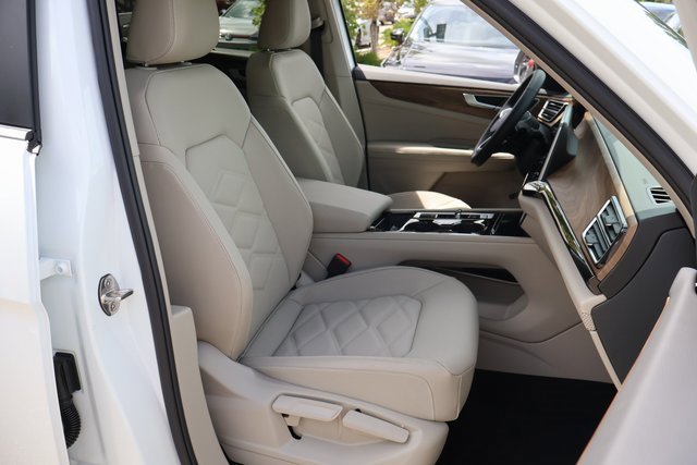 New 2026 Volkswagen Atlas SE image 18