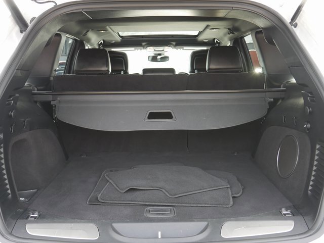 Used 2020 Jeep Grand Cherokee Overland image 11