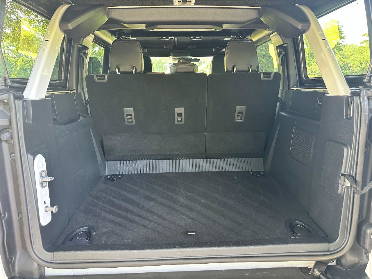 Used 2025 Ford Bronco Outer Banks AWD/4WD image 27