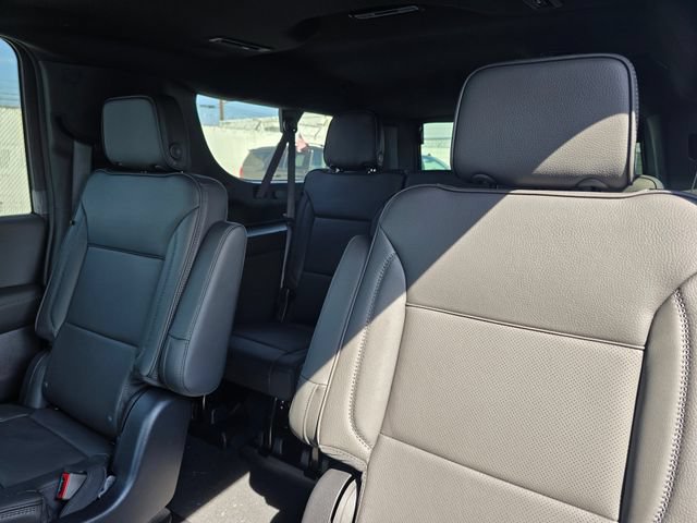 New 2026 GMC Yukon XL Denali w/ Sun & Power Step Package AWD/4WD image 18