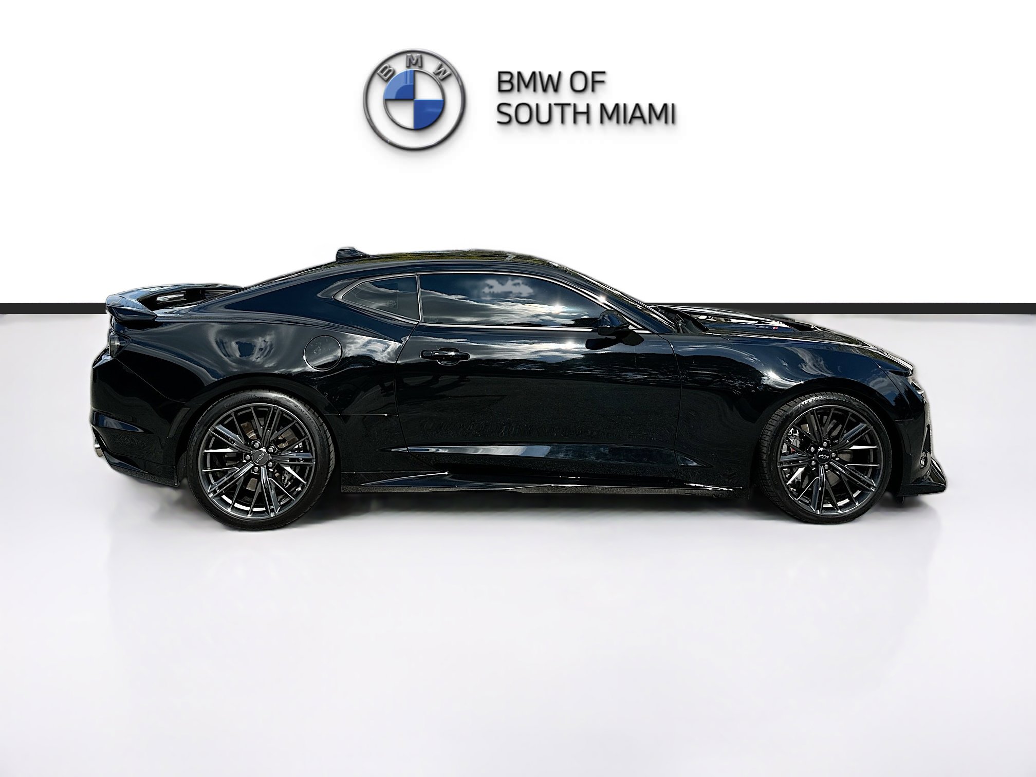 Used 2021 Chevrolet Camaro ZL1 image 8