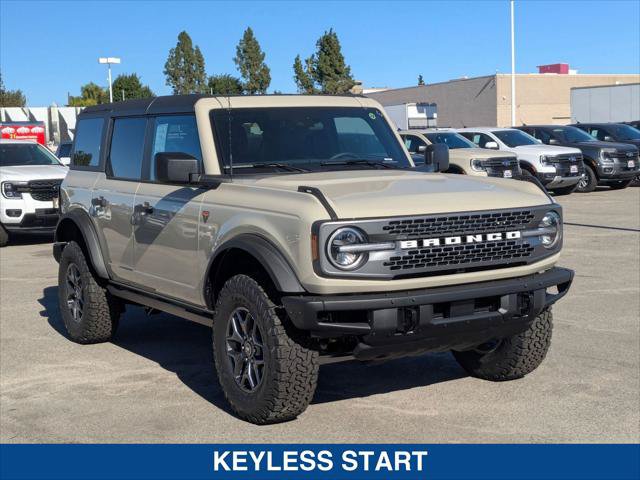 New 2025 Ford Bronco Badlands AWD/4WD image 7
