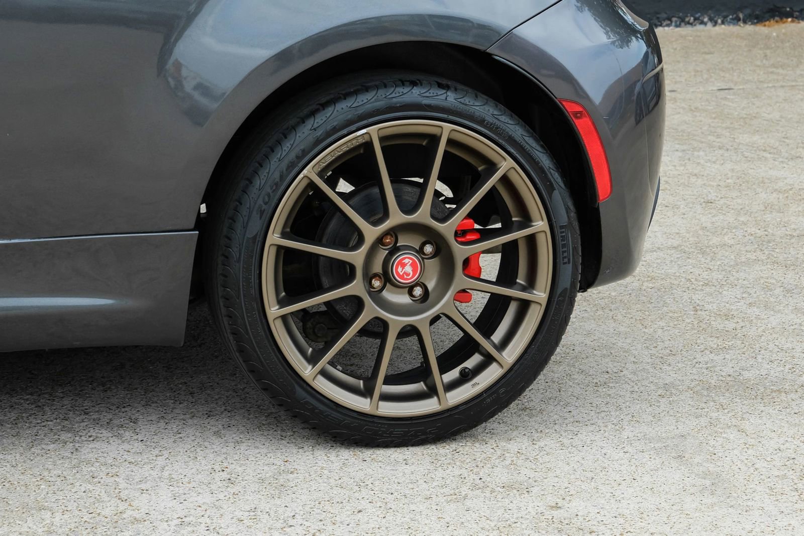 Used 2018 FIAT 500 Abarth w/ Popular Equipment Package image 54