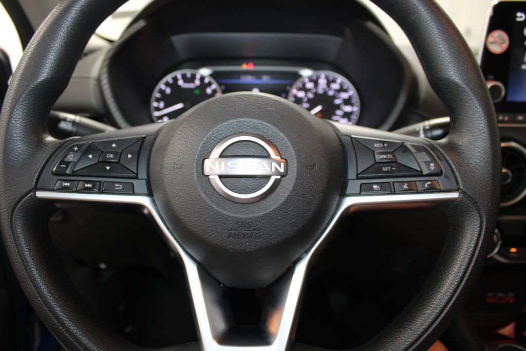 Used 2024 Nissan Sentra SV FWD image 27