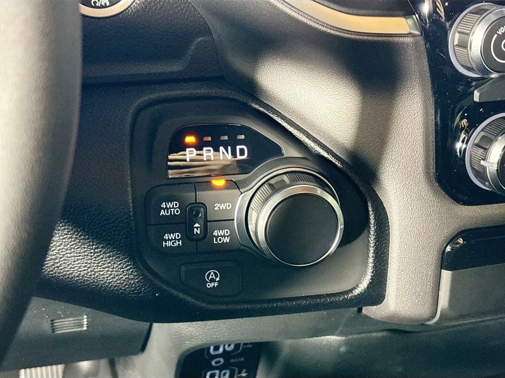 New 2026 RAM 1500 Big Horn AWD/4WD image 17