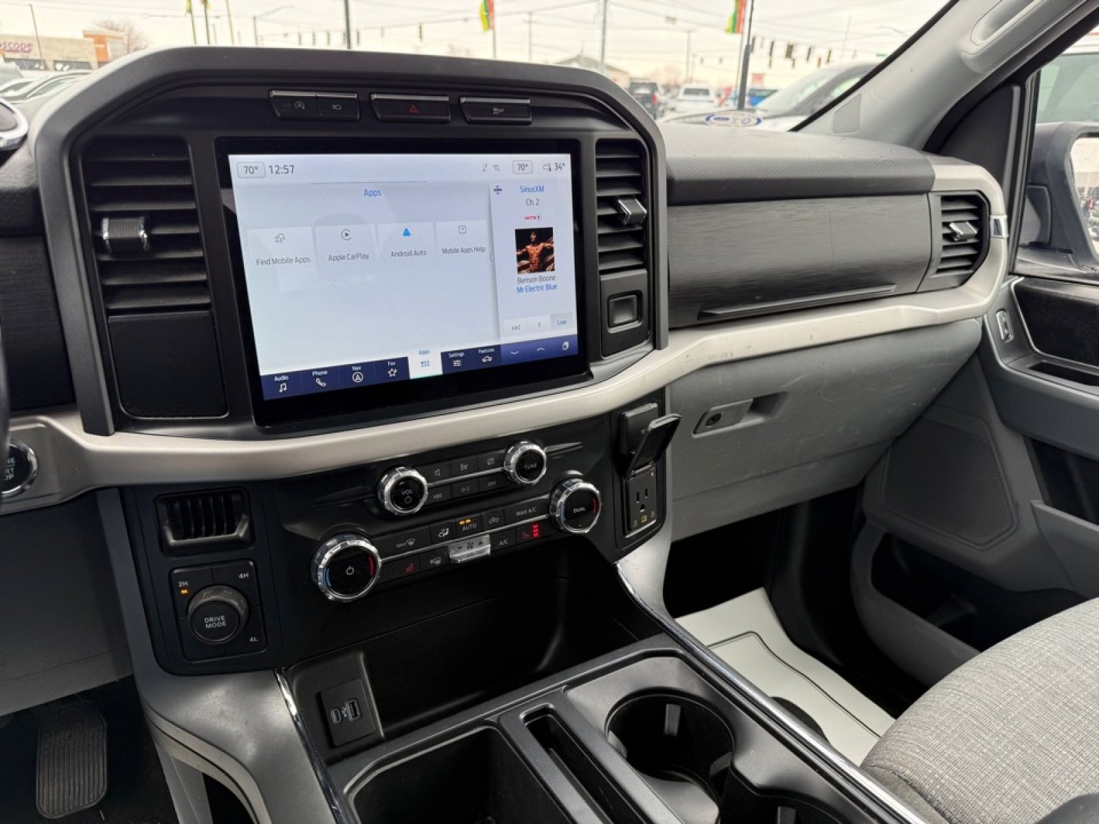 Used 2022 Ford F150 XLT w/ Equipment Group 302A High image 31