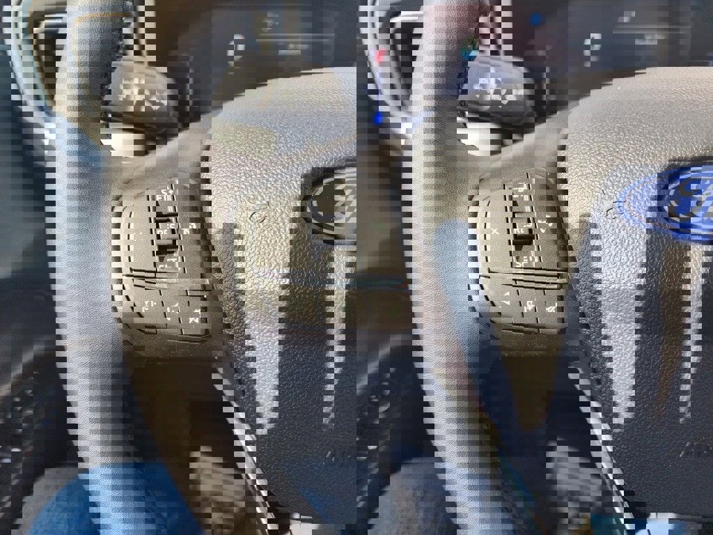 New 2025 Ford Maverick XLT w/ XLT Luxury Package image 18