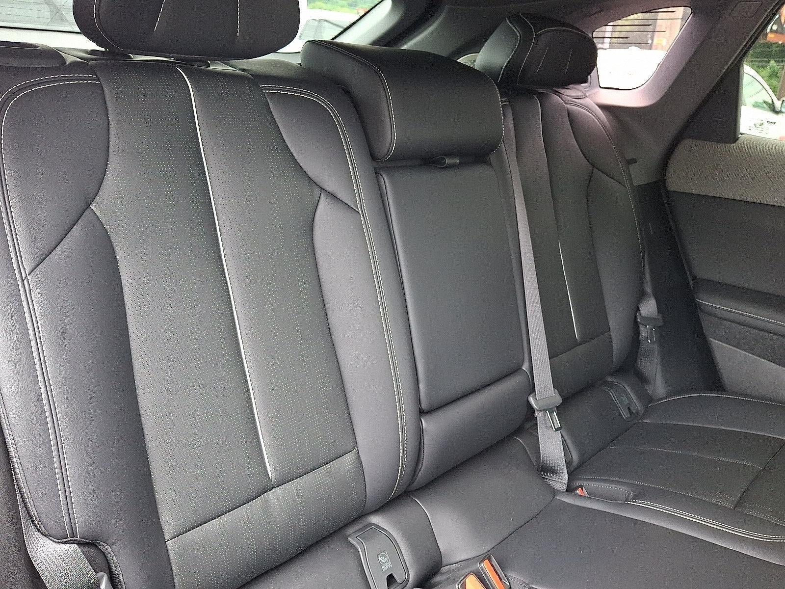 New 2027 Cadillac Optiq Premium Luxury w/ LPO, Floor Liner Package AWD/4WD image 20