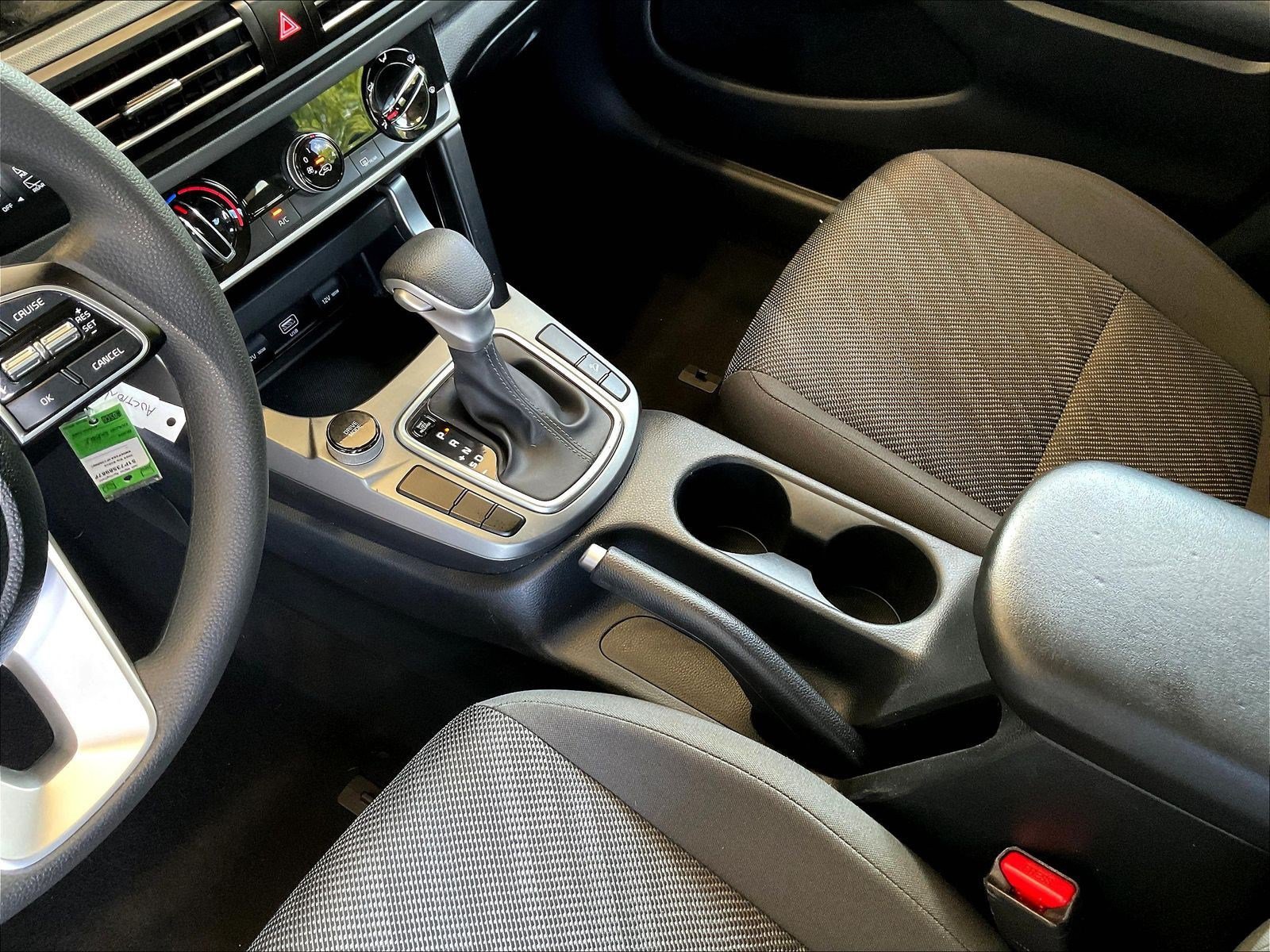 Used 2023 Kia Seltos LX AWD/4WD image 16