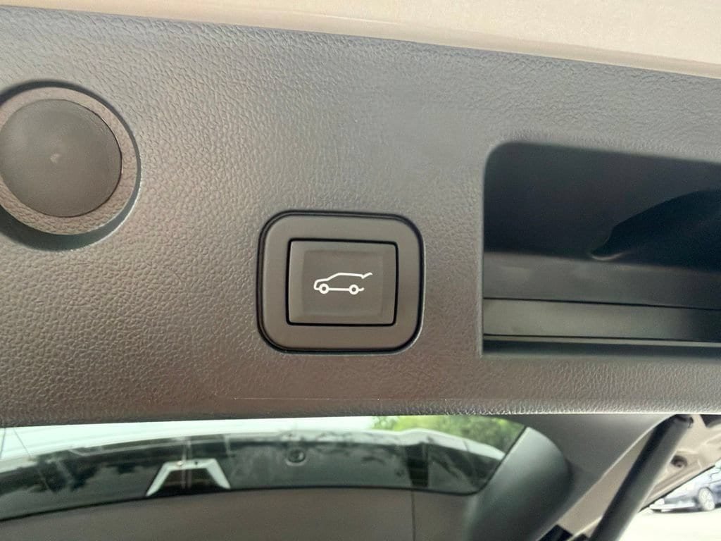 New 2026 GMC Terrain AT4 w/ Technology Package II AWD/4WD image 36